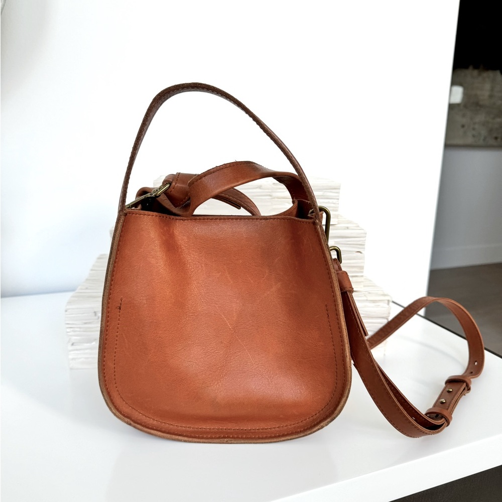 NWT Madewell The Sydney Crossbody Bag in Cognac